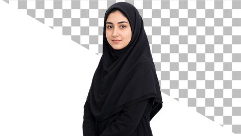 دانلود تصویر PNG دوربری دختر جوان ایرانی محجبه با مقنعه | بدون پس‌ زمینه